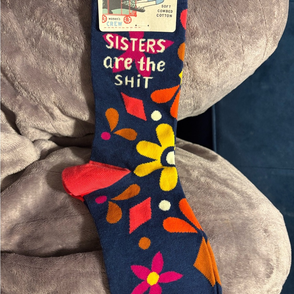 NWT Blue Q Women’s Sz 5-10 Sisters Are The Sh*t Combed Cotton Crew Socks